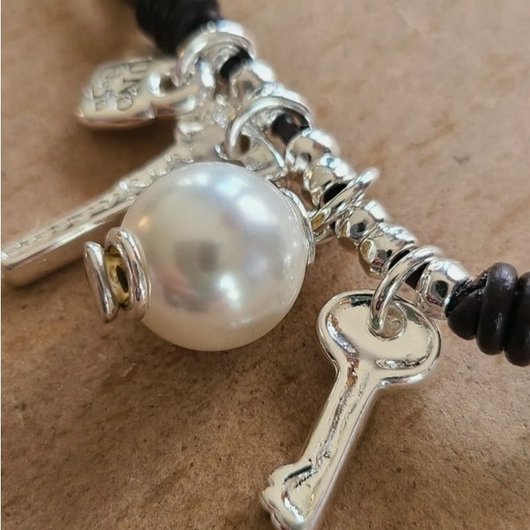 Uno de 50 Bracelet - Manojito - Brans New - Picture 9 of 13